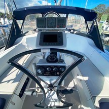 Catalina 375