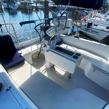 Catalina 375