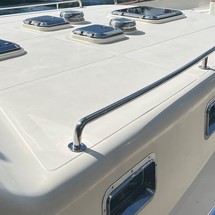 Sea ray 480 sedan bridge