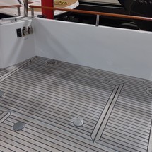 Beneteau Swift Trawler 42