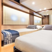 Absolute Navetta 52