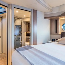 Absolute Navetta 52