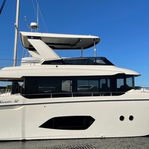 Absolute Navetta 52