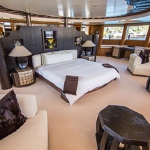 Lurssen Pelorus