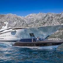 Lurssen Pelorus