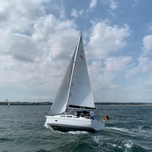 Hanse 348