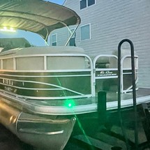 Sun Tracker SportFish 22 XP3