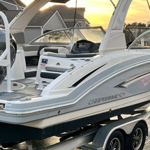 Chaparral 230 SunCoast