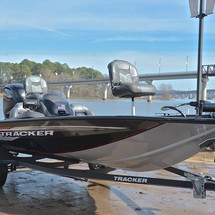 Tracker Pro Team 175 TXW