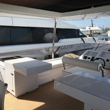 AMER YACHTS 94