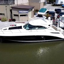 Sea Ray 410 Sundancer