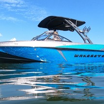 Malibu Wakesetter 25 LSV