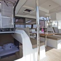 Fountaine Pajot Saona 47