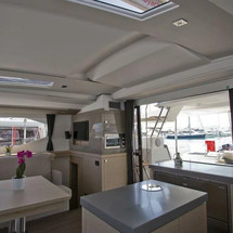 Fountaine Pajot Saona 47