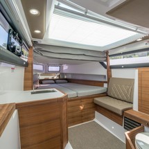 Axopar 37 Cabin