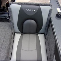 Lund Boats 1875 Crossover XS