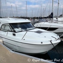 Beneteau Antares 8 OB