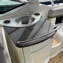 Sea Ray 270 SLX