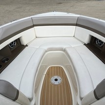 Sea Ray 270 SLX