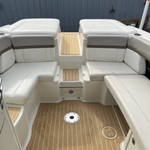 Sea Ray 270 SLX