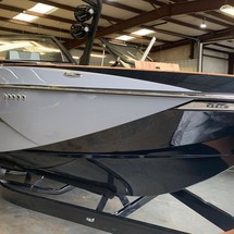 Malibu Wakesetter 25 LSV