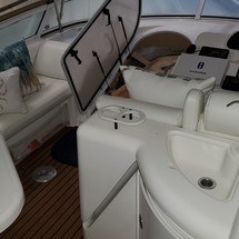 Cruisers Yachts 447 Sport Sedan