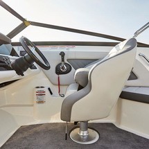 Sea ray 230 signature bowrider