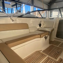 Bayliner 742 Cuddy