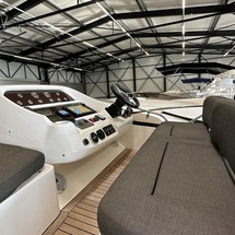 Sunseeker Manhattan 52