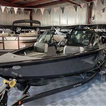 Lund Boats 1775 Crossover XS