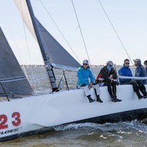 Melges 32