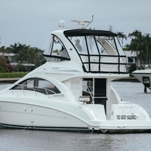 Sea Ray 390 Sedan Bridge