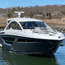 Cruisers Yachts 50 Cantius