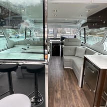 Cruisers Yachts 50 Cantius