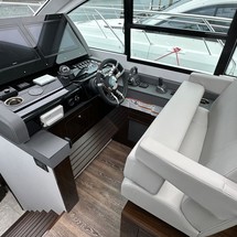 Cruisers Yachts 50 Cantius