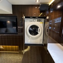 Cruisers Yachts 50 Cantius