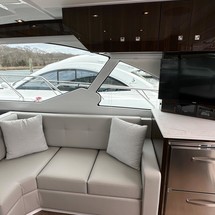 Cruisers Yachts 50 Cantius