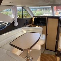 Galeon 290 Fly