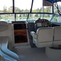 Bayliner 325 Cruiser