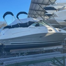 Sea Ray 240 Sundancer