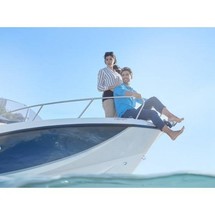 Quicksilver Activ 675 Sundeck