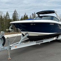 Sea Ray 270 SLX