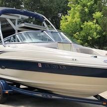 Sea Ray 200 Sundeck