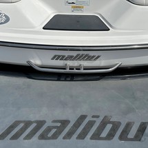 Malibu Wakesetter 23 LSV