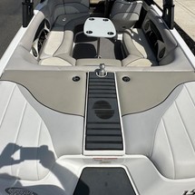 Malibu Wakesetter 23 LSV