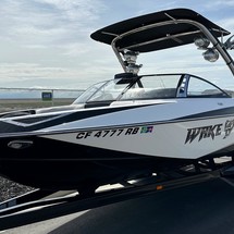 Malibu Wakesetter 23 LSV