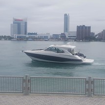 Cruisers Yachts 45 Cantius