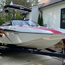 Malibu Wakesetter 21 MLX