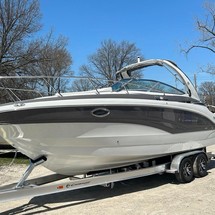 Crownline 270 CR