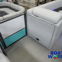 Premier Pontoons Navigator 220